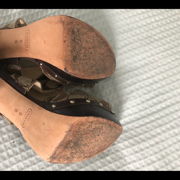 COPY - Coach Sandals - Picture 2 of 3